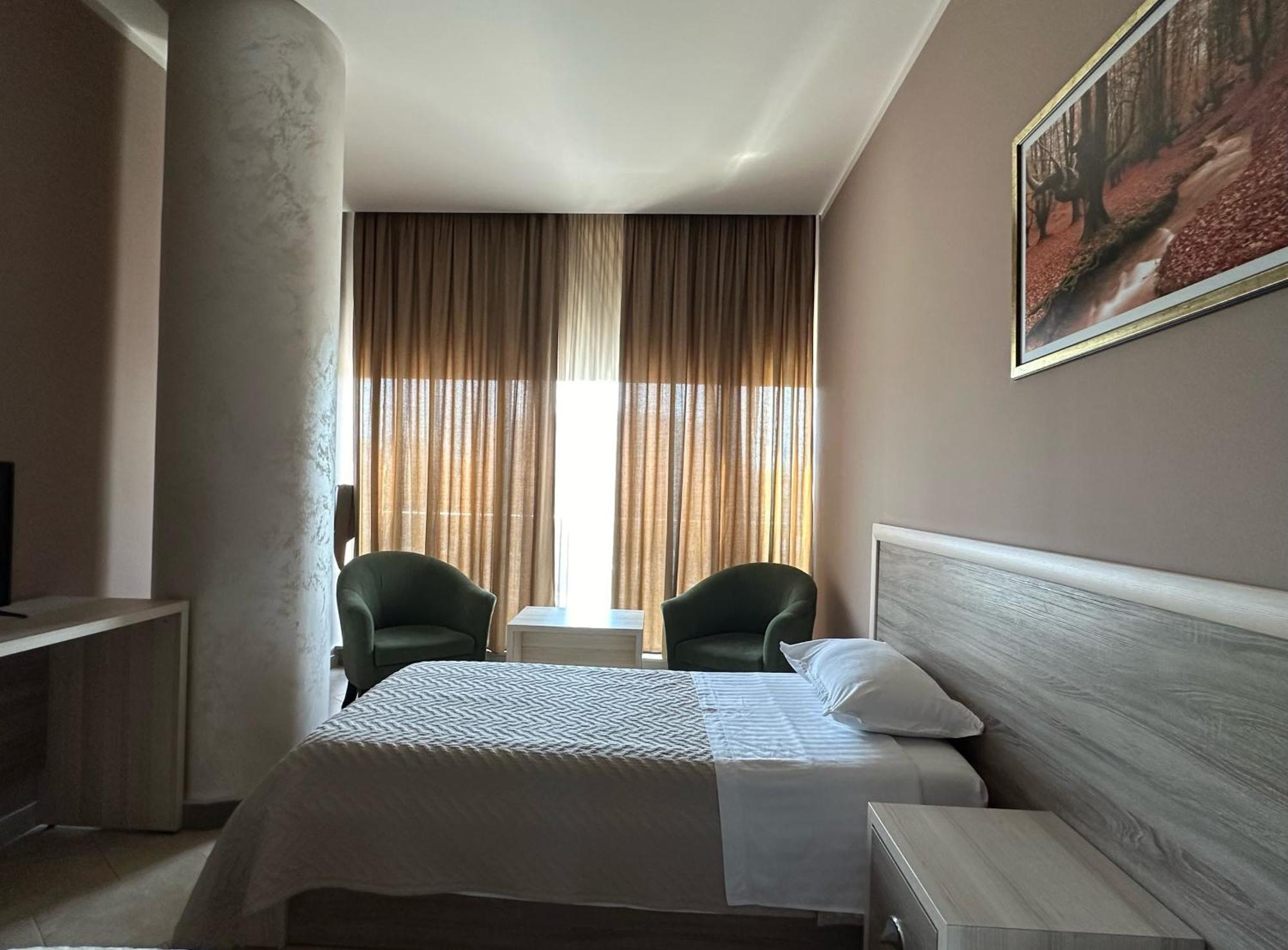 Hotel Terminal Tirana Bregu i Lumit المظهر الخارجي الصورة